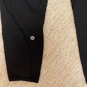 Lululemon black running tights